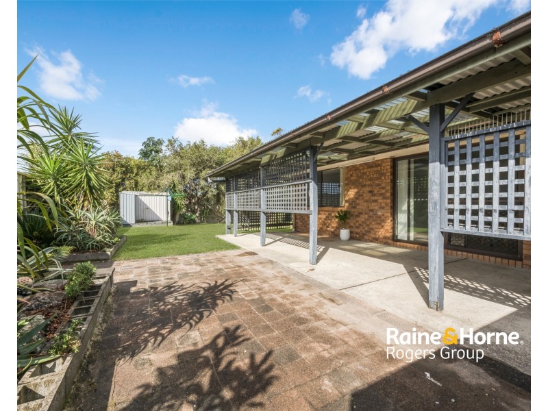 15 Gorokan Drive, Lake Haven NSW 2263