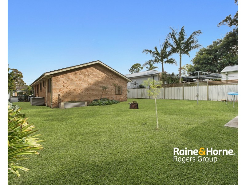 23 Trevally Avenue, Chain Valley Bay NSW 2259