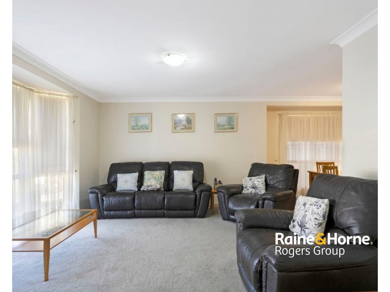 24 St Lawrence Avenue, Blue Haven NSW 2262