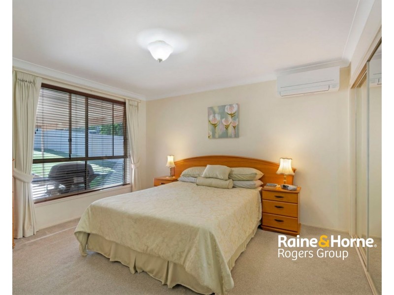 24 St Lawrence Avenue, Blue Haven NSW 2262