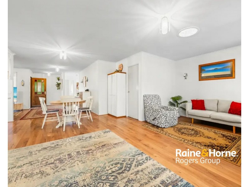 6 Storm Crescent, Blue Haven NSW 2262