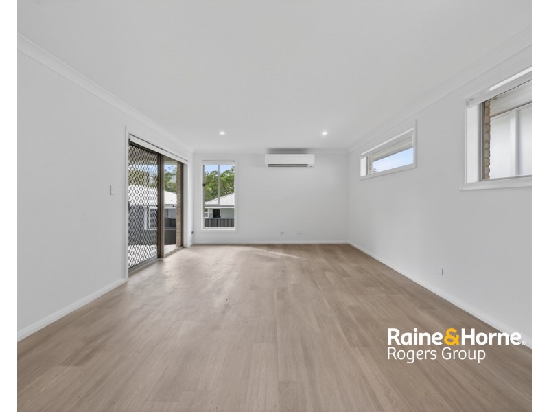 18A Turnock Drive, Cameron Park NSW 2285