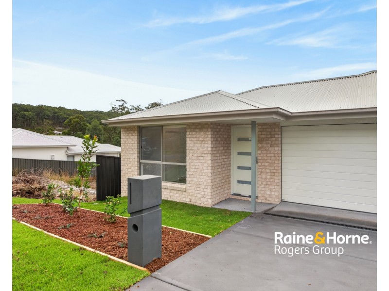 18B Turnock Drive, Cameron Park NSW 2285