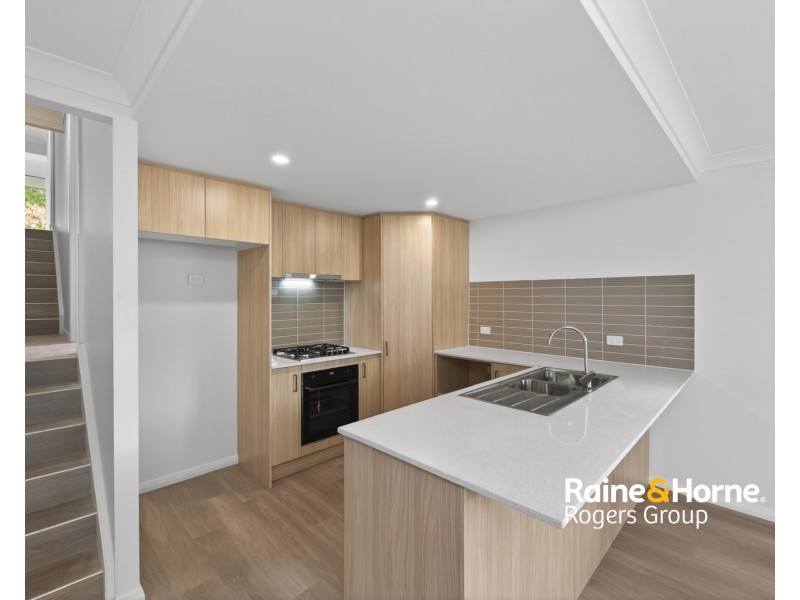 18B Turnock Drive, Cameron Park NSW 2285
