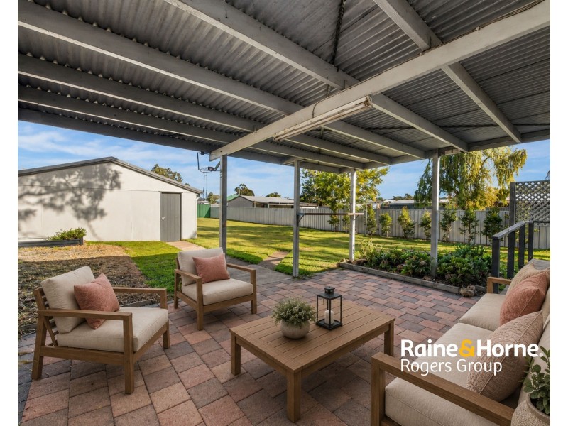 43 Edgeworth Street, Cessnock NSW 2325