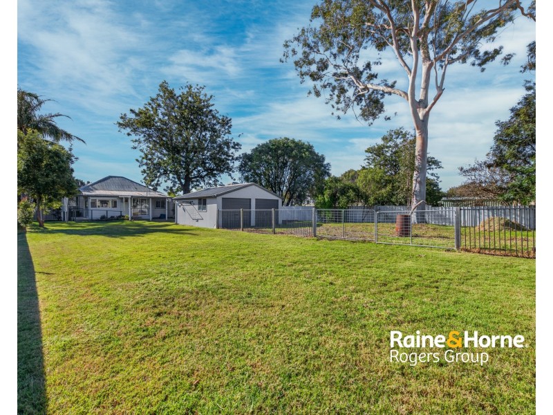 43 Edgeworth Street, Cessnock NSW 2325