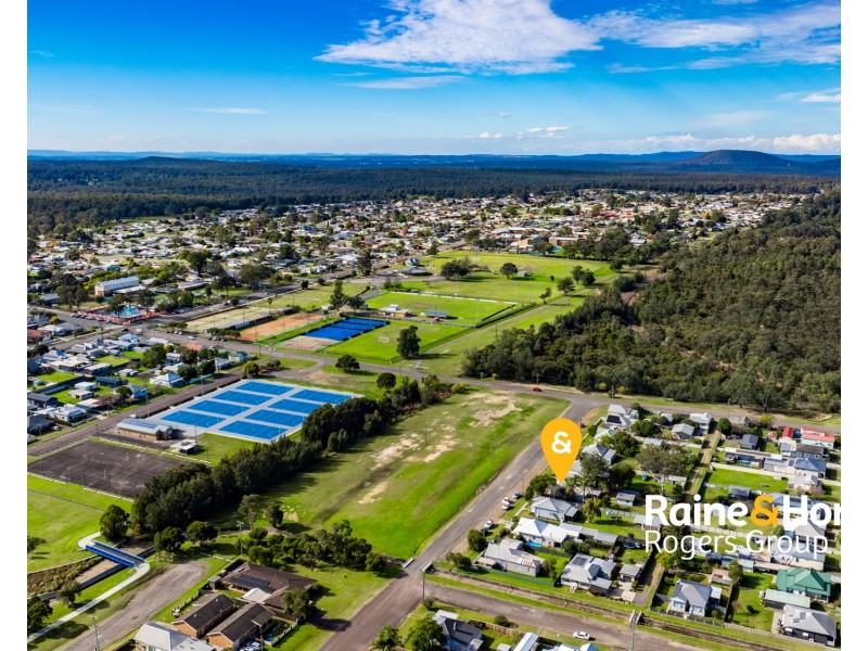 43 Edgeworth Street, Cessnock NSW 2325
