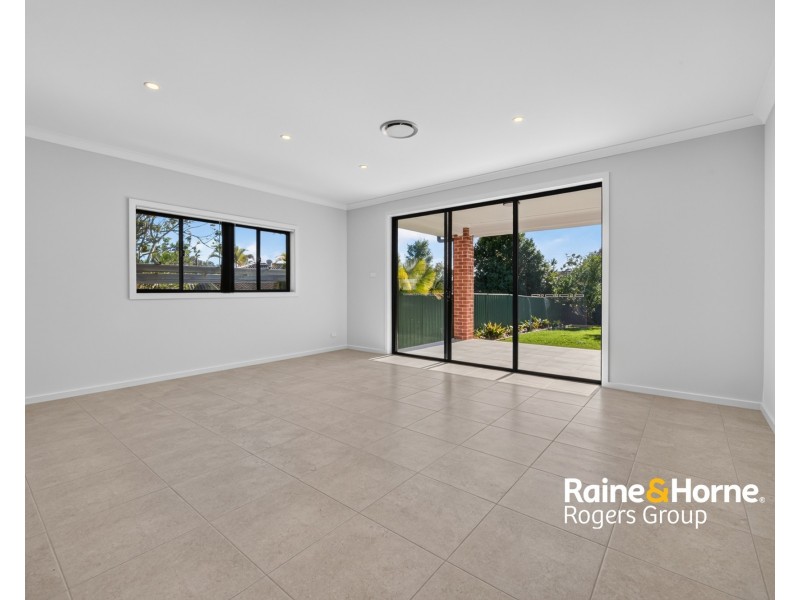 11A Cams Boulevard, Summerland Point NSW 2259