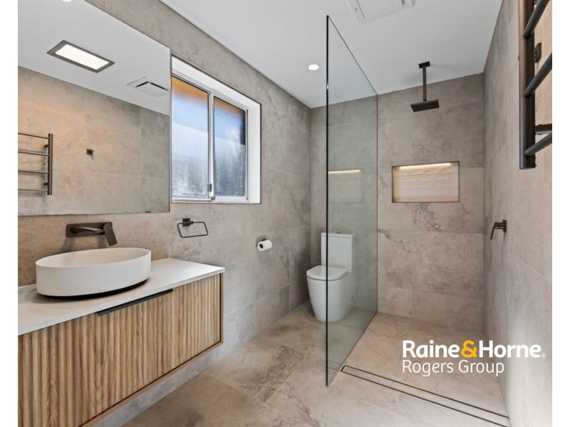 3 Mundara Close, Buff Point NSW 2262