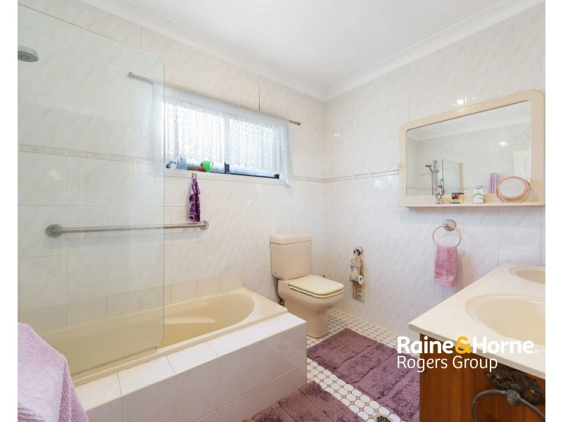 26 Leonard Avenue, Toukley NSW 2263
