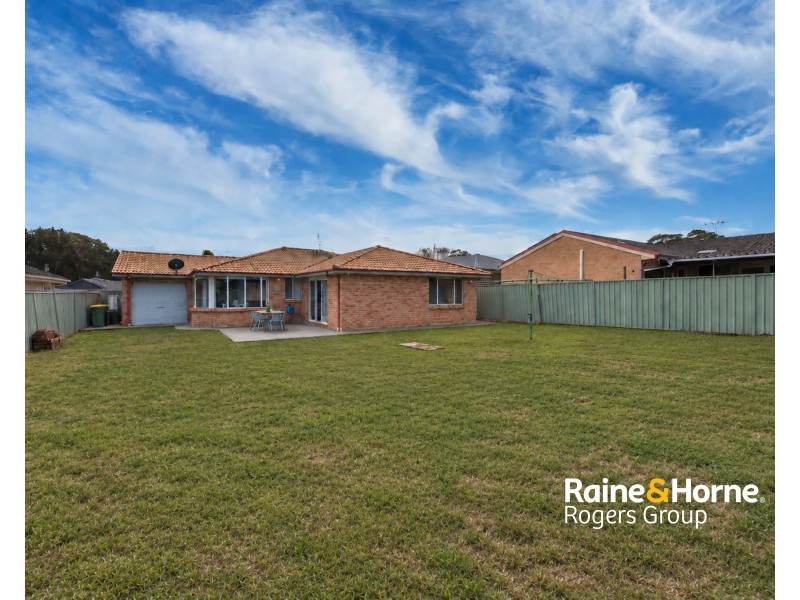 14 Kaye Avenue, Kanwal NSW 2259