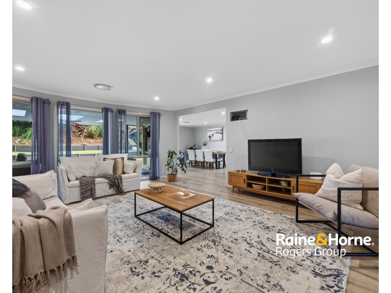4 Spinnaker Place, Lake Munmorah NSW 2259