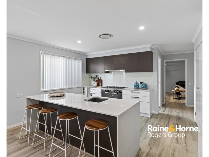 4 Spinnaker Place, Lake Munmorah NSW 2259
