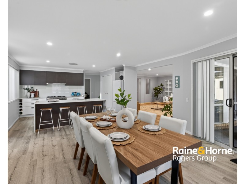 4 Spinnaker Place, Lake Munmorah NSW 2259