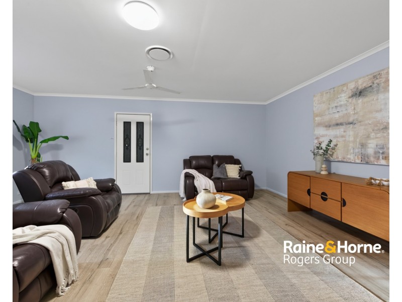 4 Spinnaker Place, Lake Munmorah NSW 2259