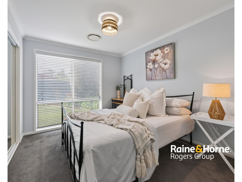 4 Spinnaker Place, Lake Munmorah NSW 2259