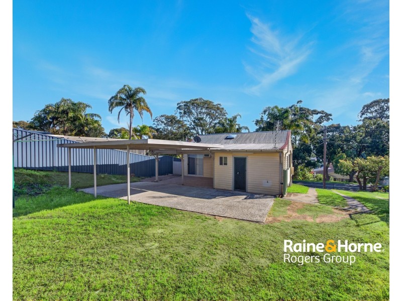 30 Scenic Drive, Budgewoi NSW 2262