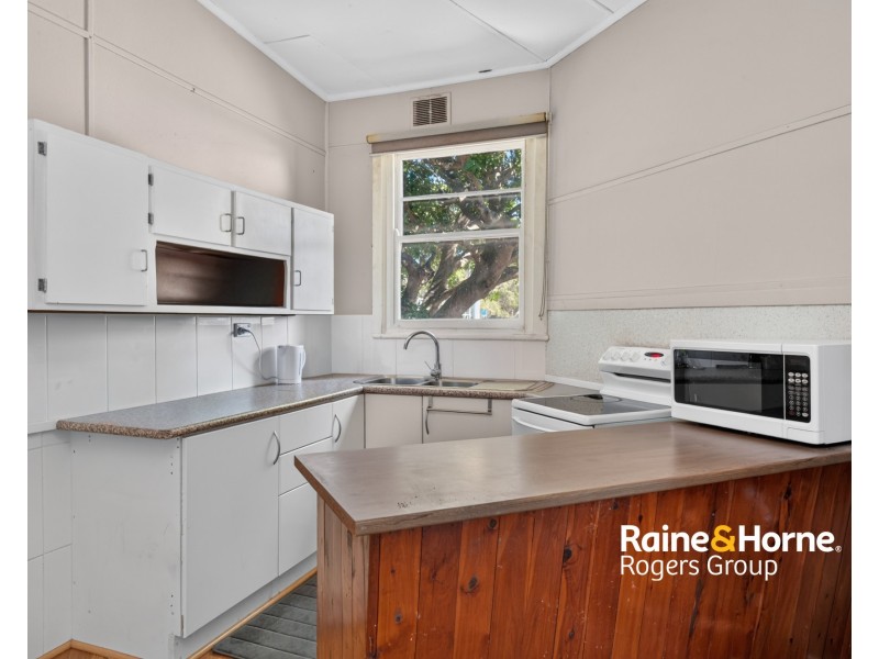 145 Budgewoi Road, Budgewoi NSW 2262