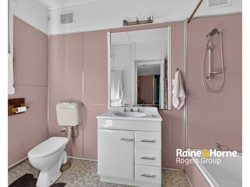 145 Budgewoi Road, Budgewoi NSW 2262