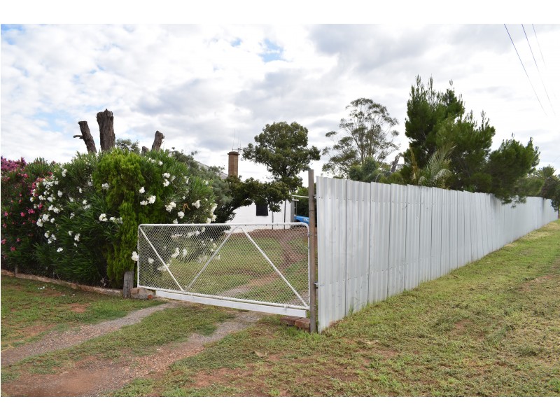 40 Parkes Street, Wellington NSW 2820