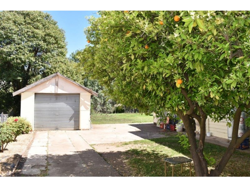 7 Montefiores Street, Wellington NSW 2820