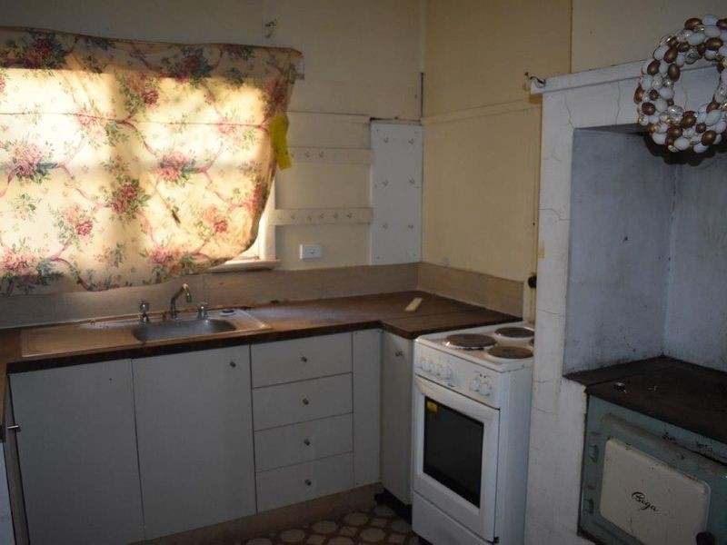 44 Apsley Crescent Mumbil via, Wellington NSW 2820