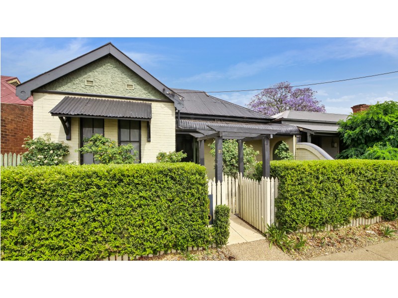 31 Percy Street, Wellington NSW 2820