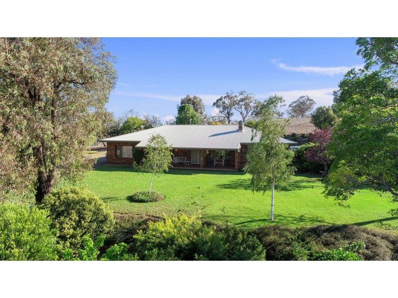 8757 Burrendong Way, Wellington NSW 2820