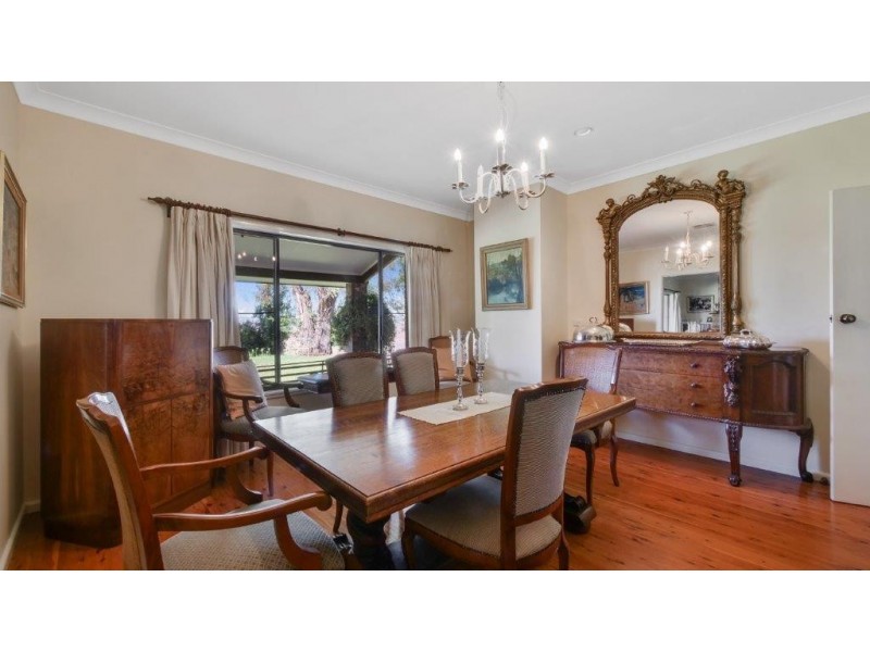 8757 Burrendong Way, Wellington NSW 2820