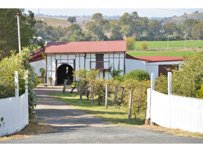 8428 Mitchell Highway Neurea via, Wellington NSW 2820