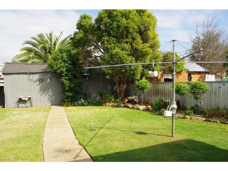 71 Thornton Street, Wellington NSW 2820