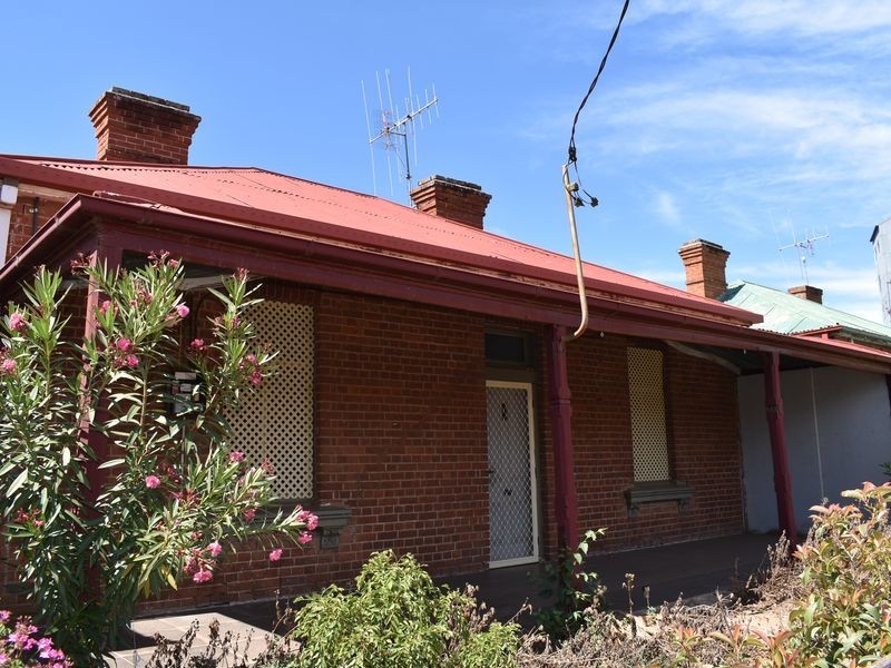 90 Maughan Street, Wellington NSW 2820