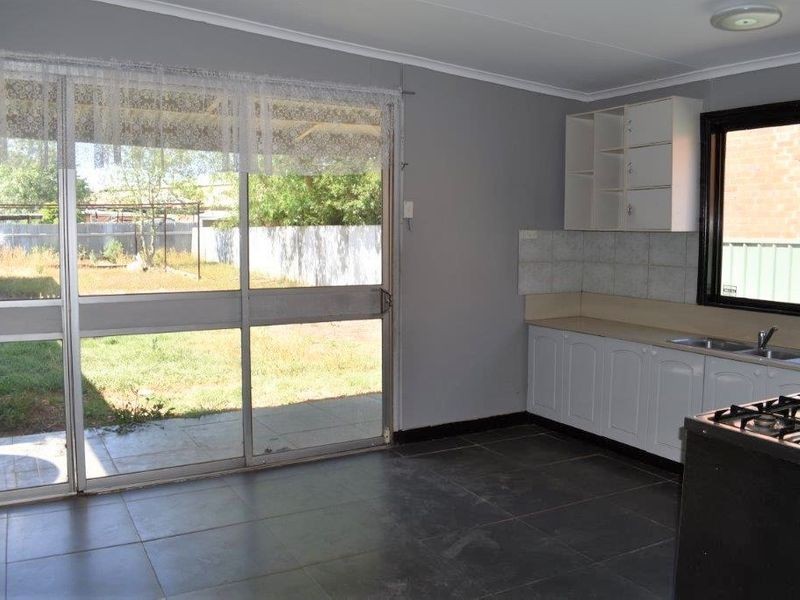 90 Maughan Street, Wellington NSW 2820