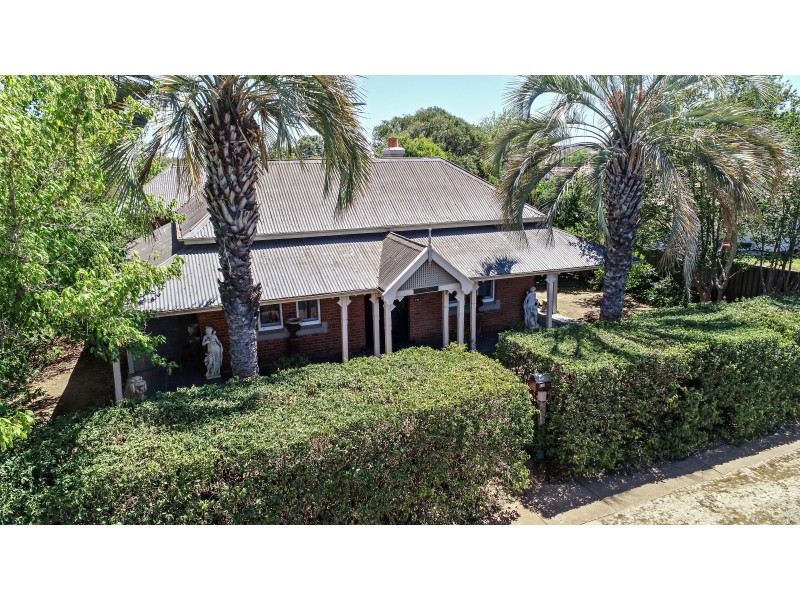 110 Warne Street, Wellington NSW 2820