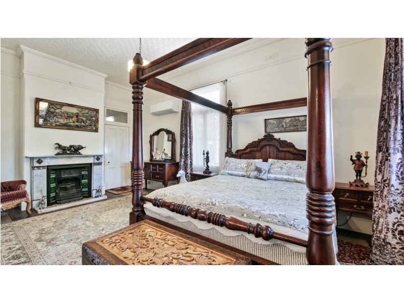 110 Warne Street, Wellington NSW 2820