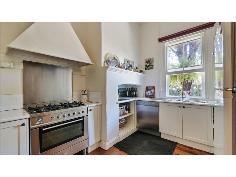 110 Warne Street, Wellington NSW 2820