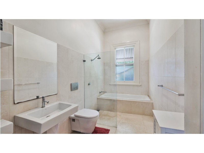 110 Warne Street, Wellington NSW 2820