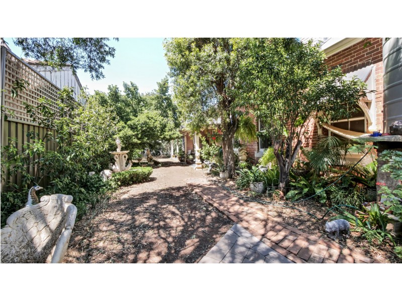 110 Warne Street, Wellington NSW 2820