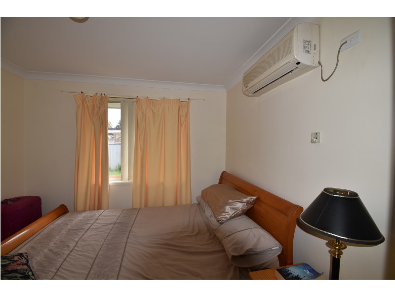 2 & 4 Simpson Lane, Wellington NSW 2820