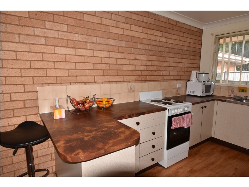 2 & 4 Simpson Lane, Wellington NSW 2820