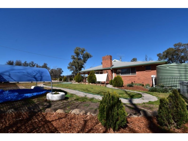 5-9 Bell Street, Yeoval NSW 2868