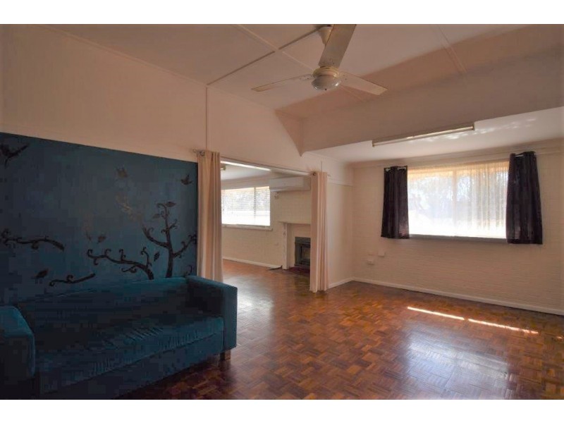 5-9 Bell Street, Yeoval NSW 2868