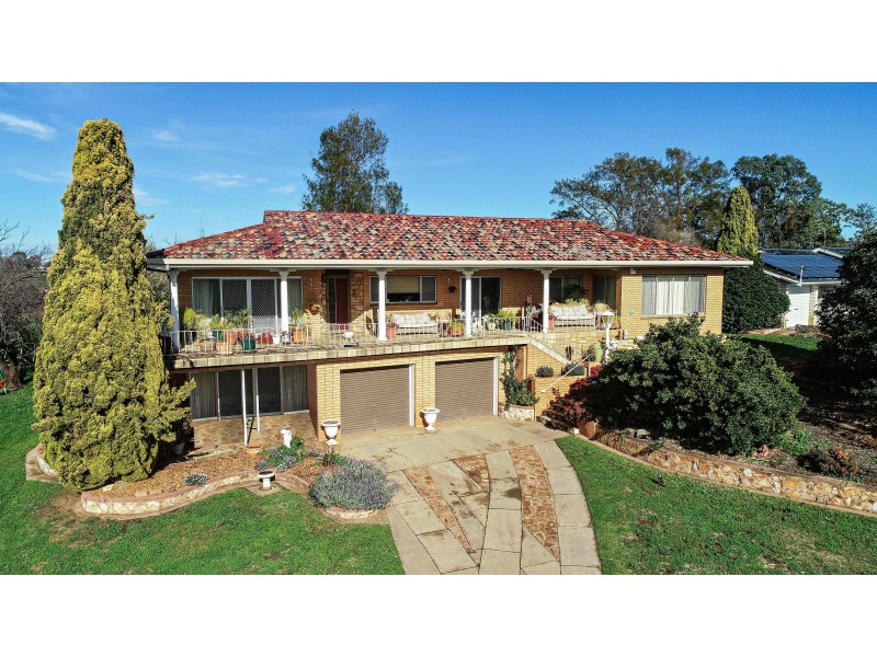 11 Riverview Avenue, Wellington NSW 2820