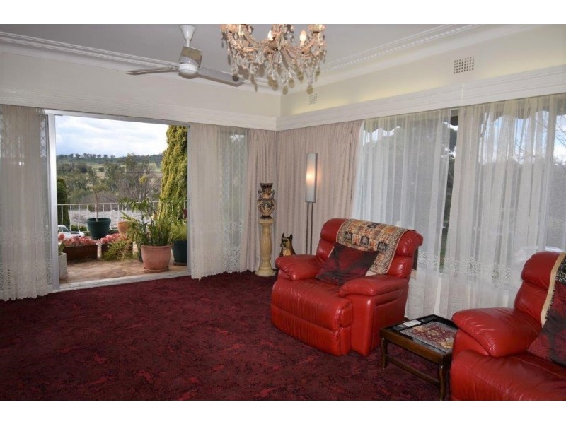 11 Riverview Avenue, Wellington NSW 2820