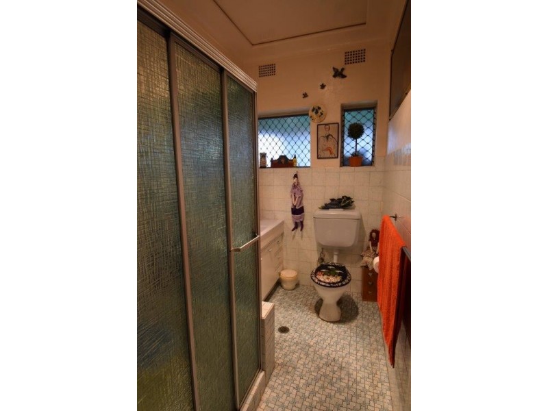 11 Riverview Avenue, Wellington NSW 2820