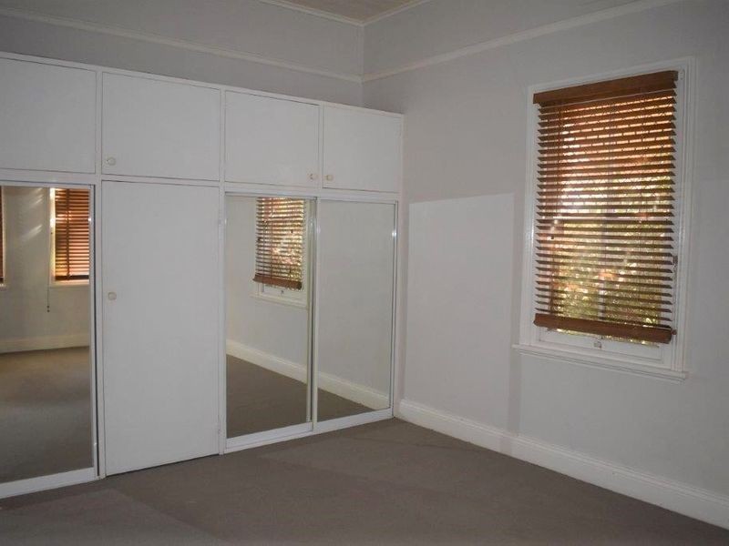 49 Warne Street, Wellington NSW 2820