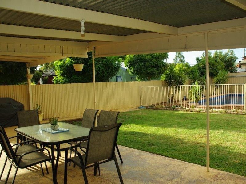 49 Warne Street, Wellington NSW 2820