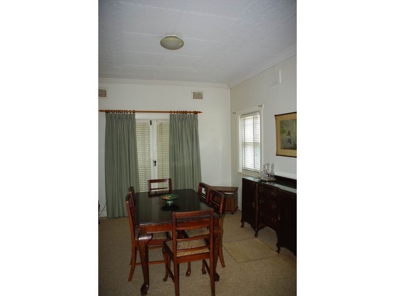 103 Gisborne Street, Wellington NSW 2820