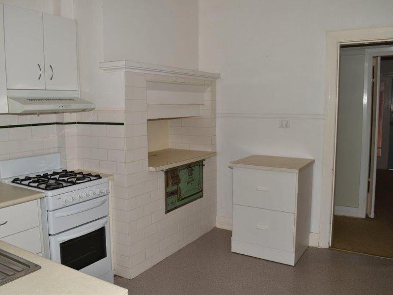 103 Gisborne Street, Wellington NSW 2820