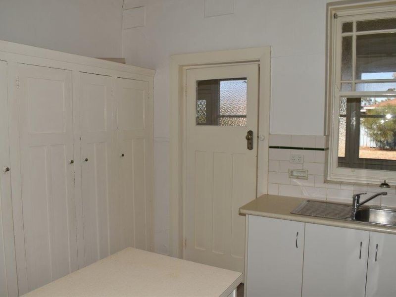 103 Gisborne Street, Wellington NSW 2820